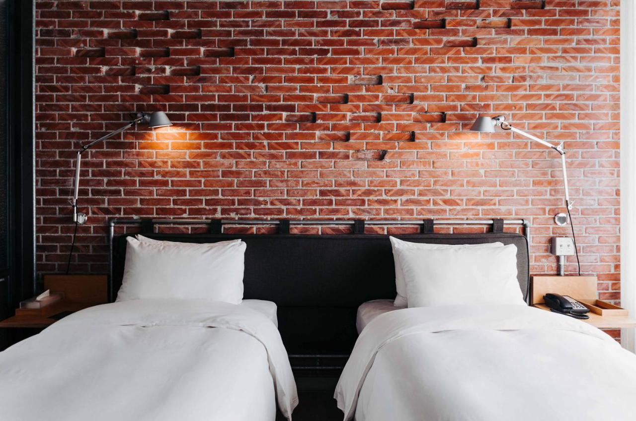 U.I.J Hotel & Hostel Tainan Zewnętrze zdjęcie