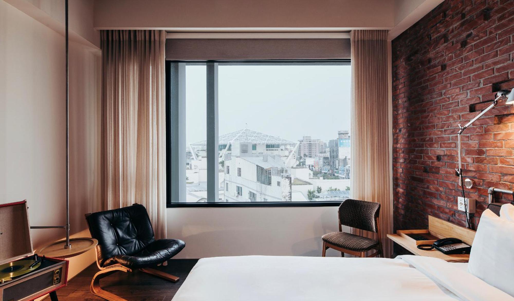 U.I.J Hotel & Hostel Tainan Zewnętrze zdjęcie