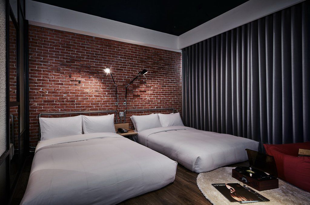 U.I.J Hotel & Hostel Tainan Zewnętrze zdjęcie